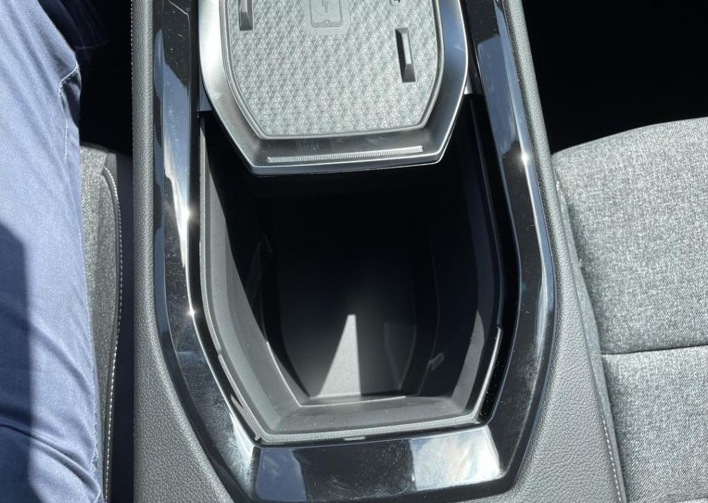 Renault Austral 1.2 e-tech full hybrid 200 techno - nieuw model / panoramis