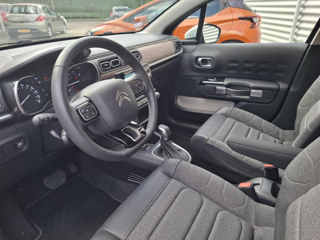 Citroen C3 1.2 feel edition 110 automaat clim/nav/trekhaak