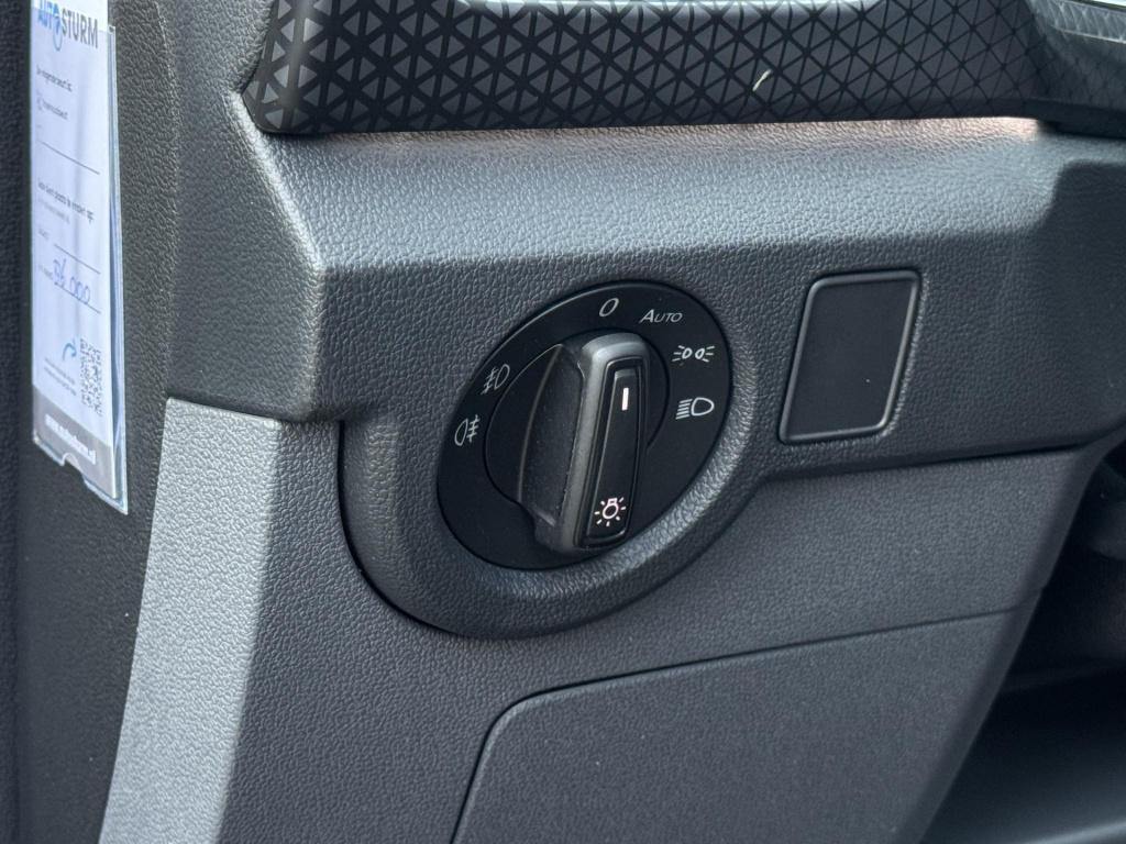 Volkswagen T-cross 1.0 tsi style automaat nl-auto inc. trekhaak afneembaar!