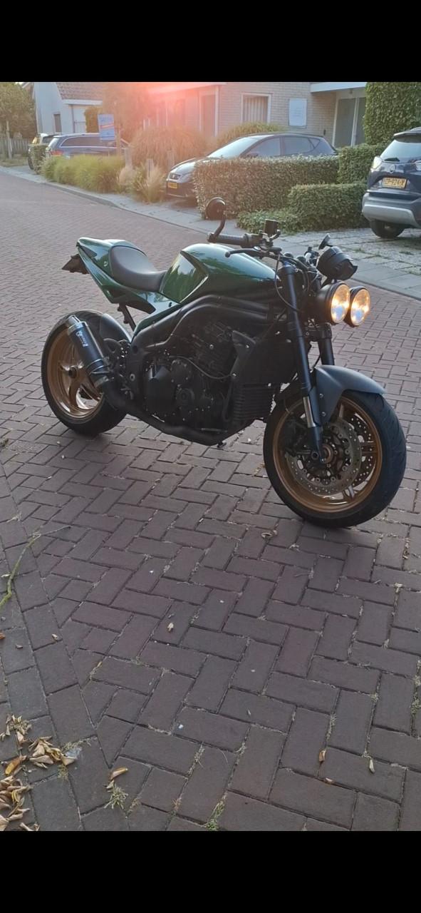 Triumph Speed Triple 1050