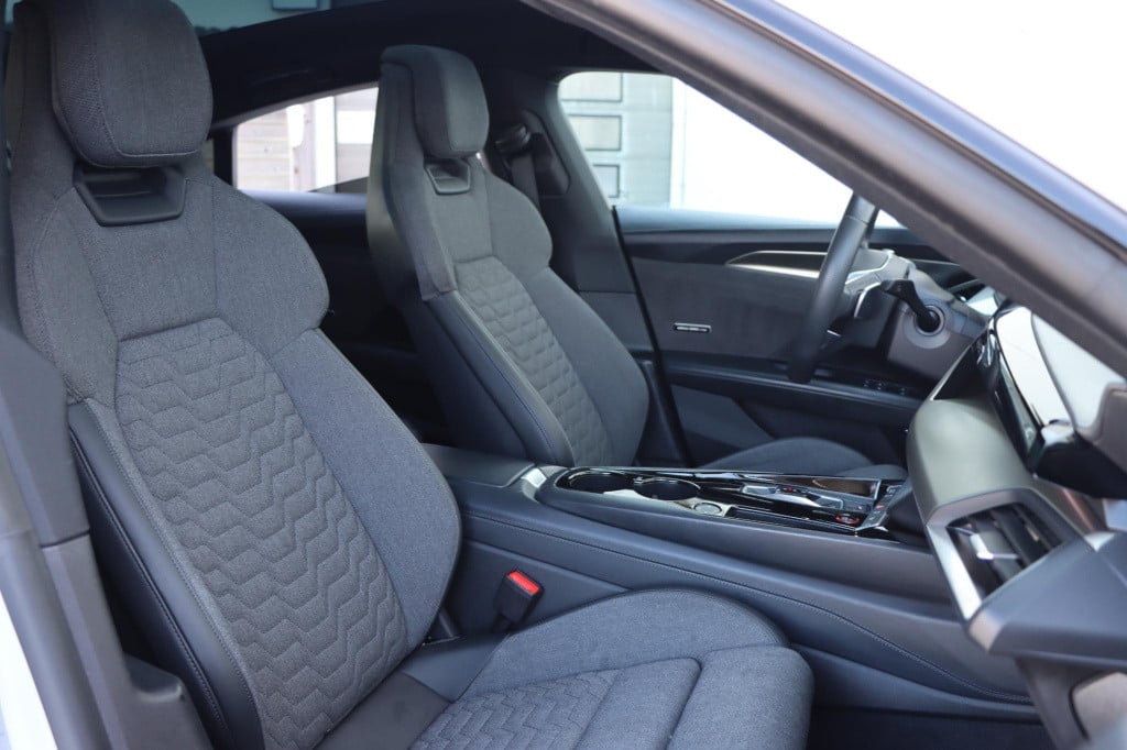 Audi E-tron Gt edition zero competition 93 kwh 476pk