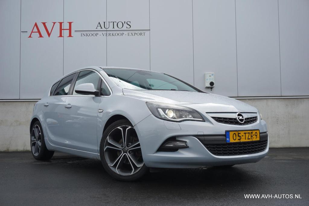 Opel Astra 1.6 turbo sport