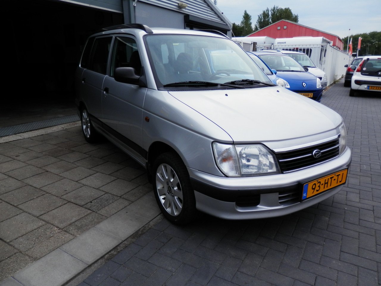 Auto Garant Biedt Aan: Daihatsu Gran Move 1.6 16v CS