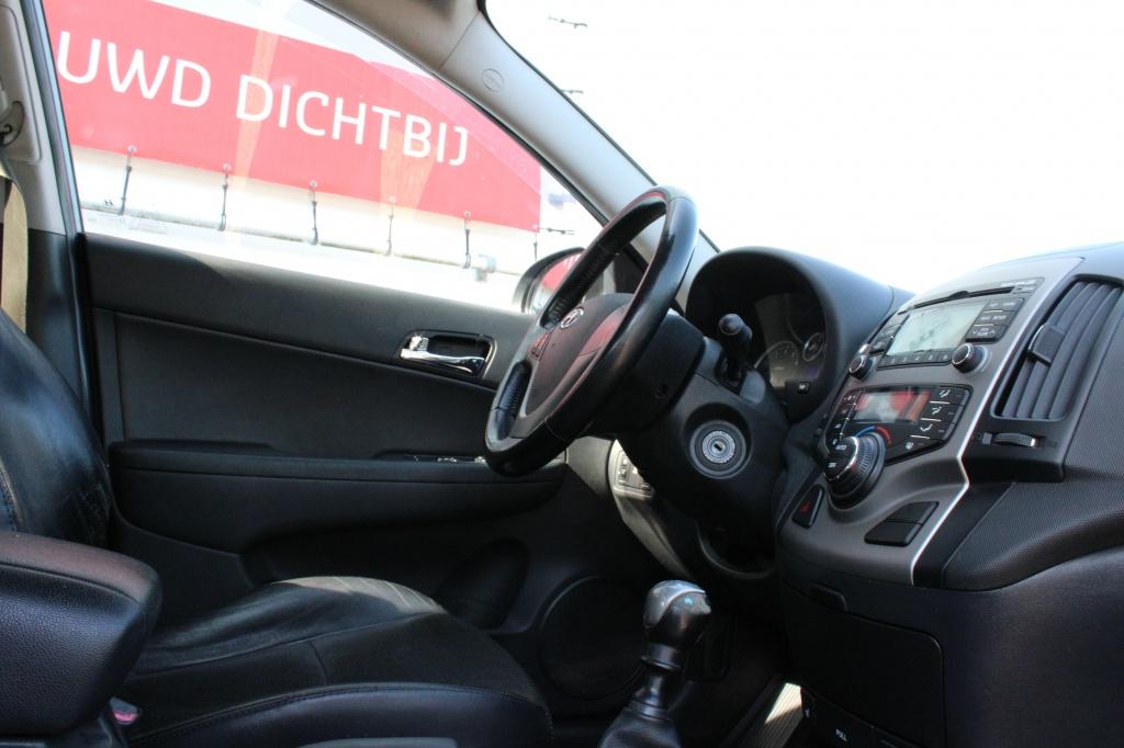 Hyundai I 30 cw 1.6i i-catcher