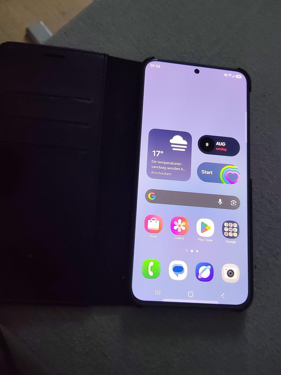 Samsung a57 nieuw. Incl hoesje en glas beschermer.