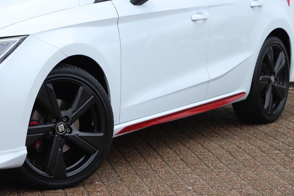 Seat Ibiza 1.0 tsi fr business intense beats 115pk dsg7