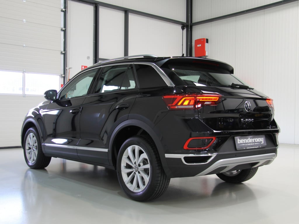 Volkswagen T-roc 1.5 tsi 150pk dsg style | private lease!