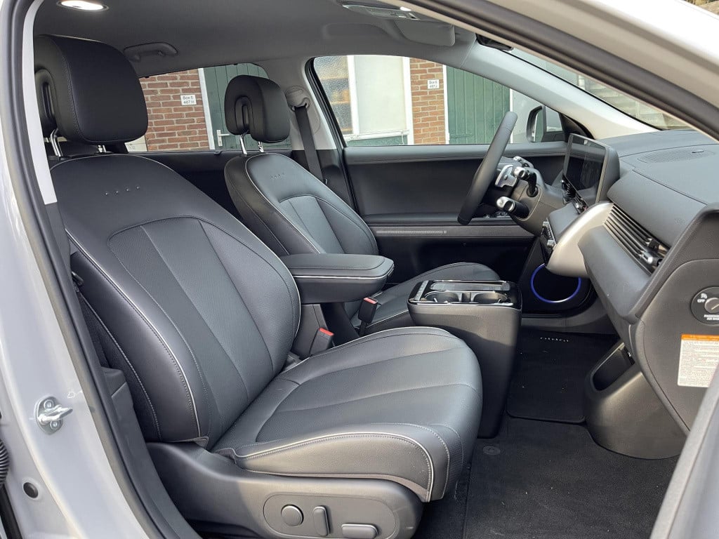 Hyundai Ioniq 5 connect+ 84 kwh nieuw model!