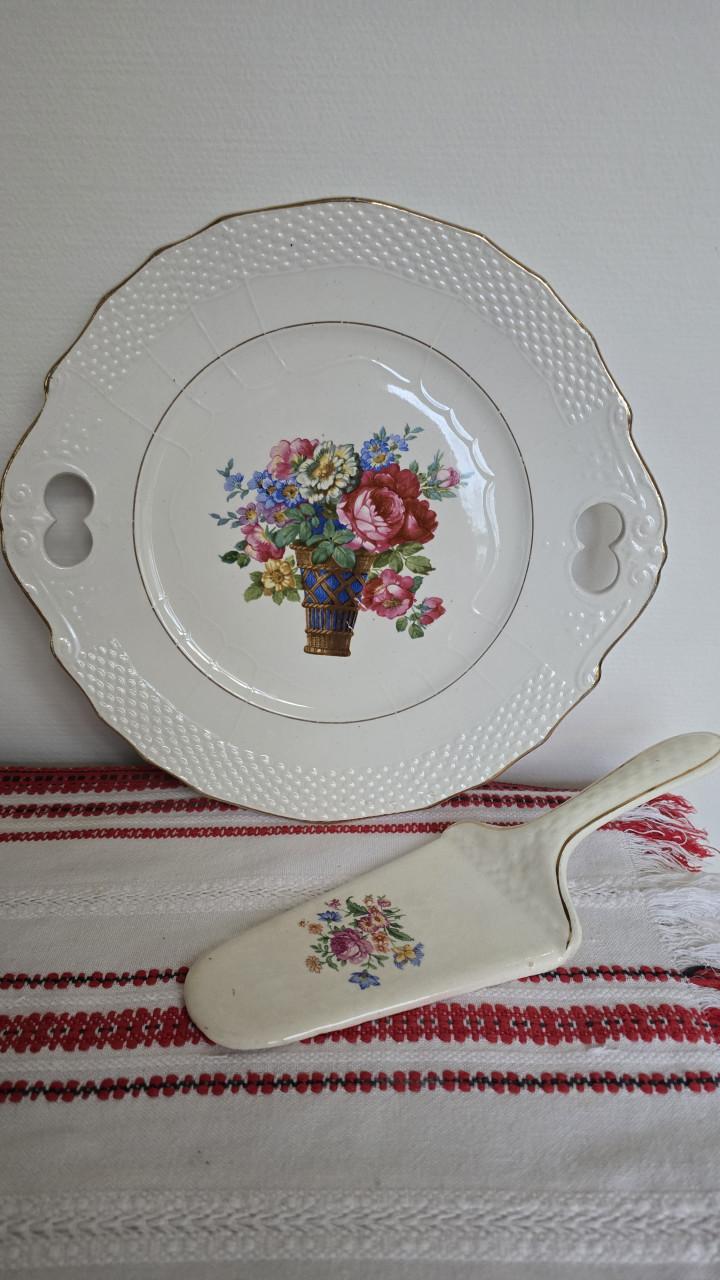 Fanse petit four schaal met taart schep 🤎