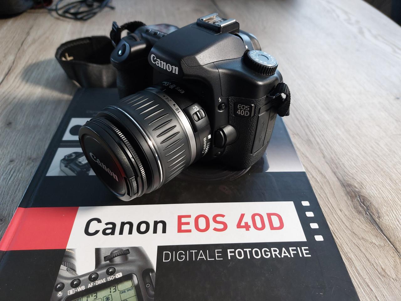 Canon EOS 40D digitale camera incl boek