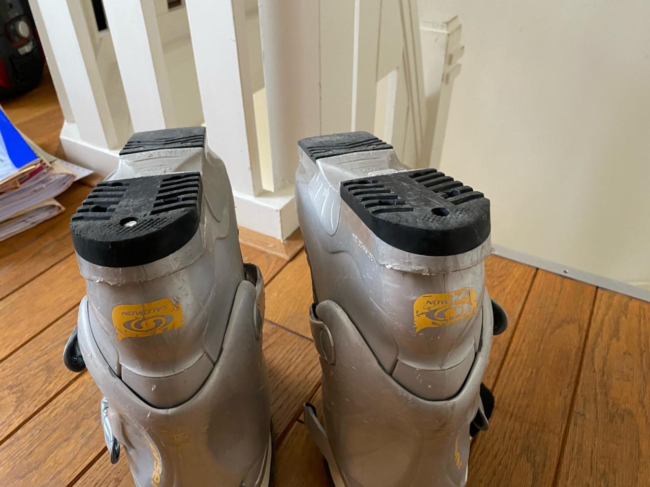 Skischoenen (maat 38/39)