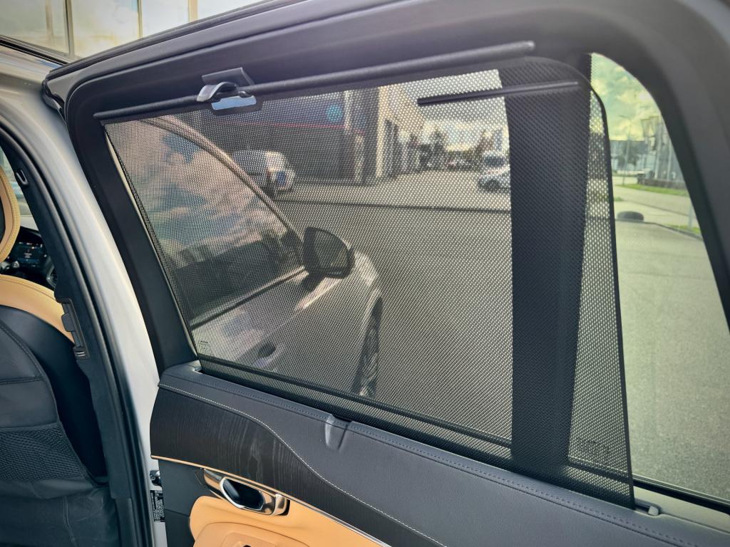 Volvo XC90 2.0 t8 recharge awd ultra dark 22" leder luchtvering massage