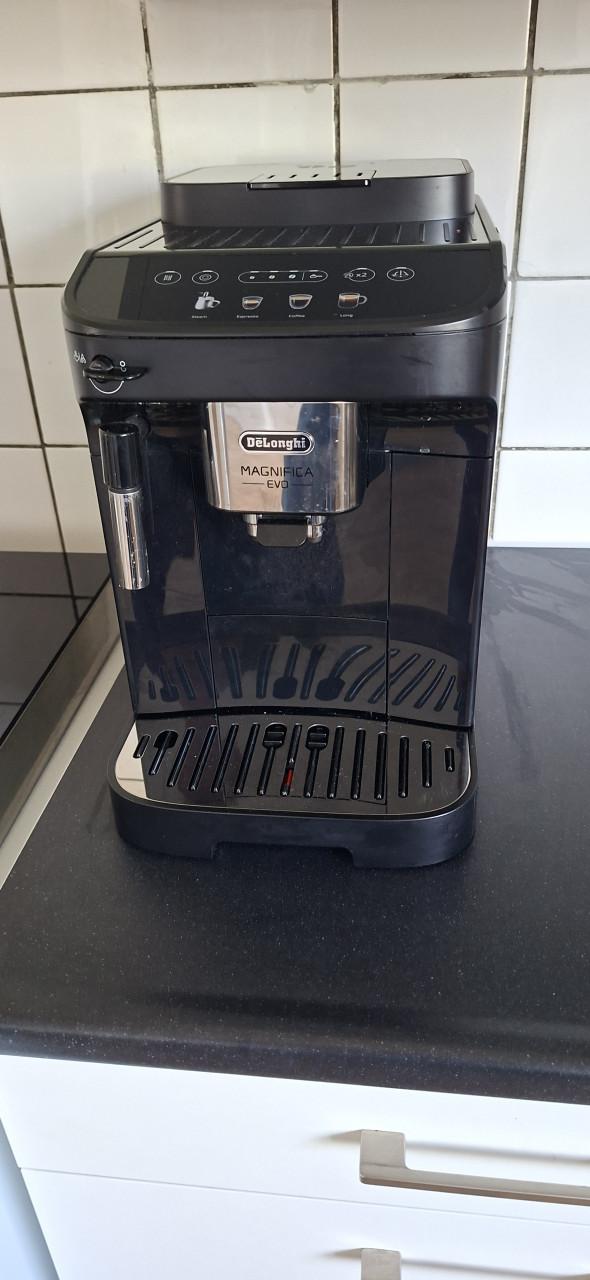 Te koop Delonghi koffiemachine