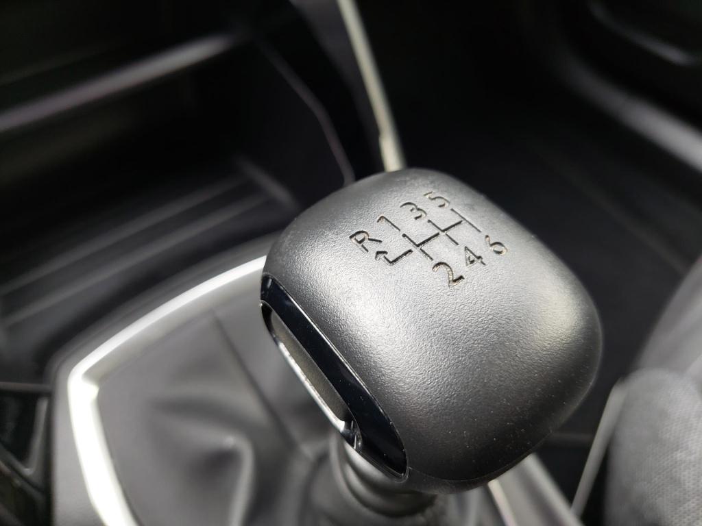 Peugeot 2008 suv 1.2 100 active pack nav/cam/trekhaak