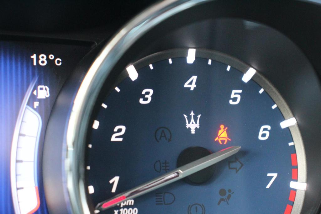 Maserati Quattroporte 3.0 s q4 411pk - leder - flippers - schuifkantel - na