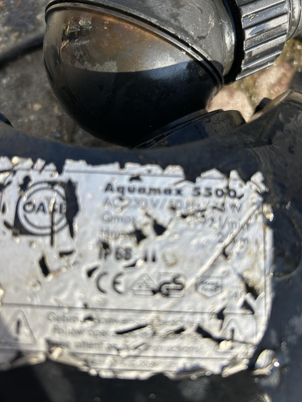 Te koop oase aquamax 5500 sterke en zuinige Vijverpomp en 5500 lpu