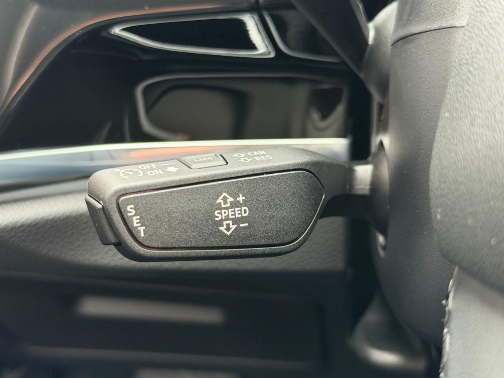 Audi Q3 35 tfsi 150pk s-tronic advanced | trekhaak | zwart optiek | dode ho