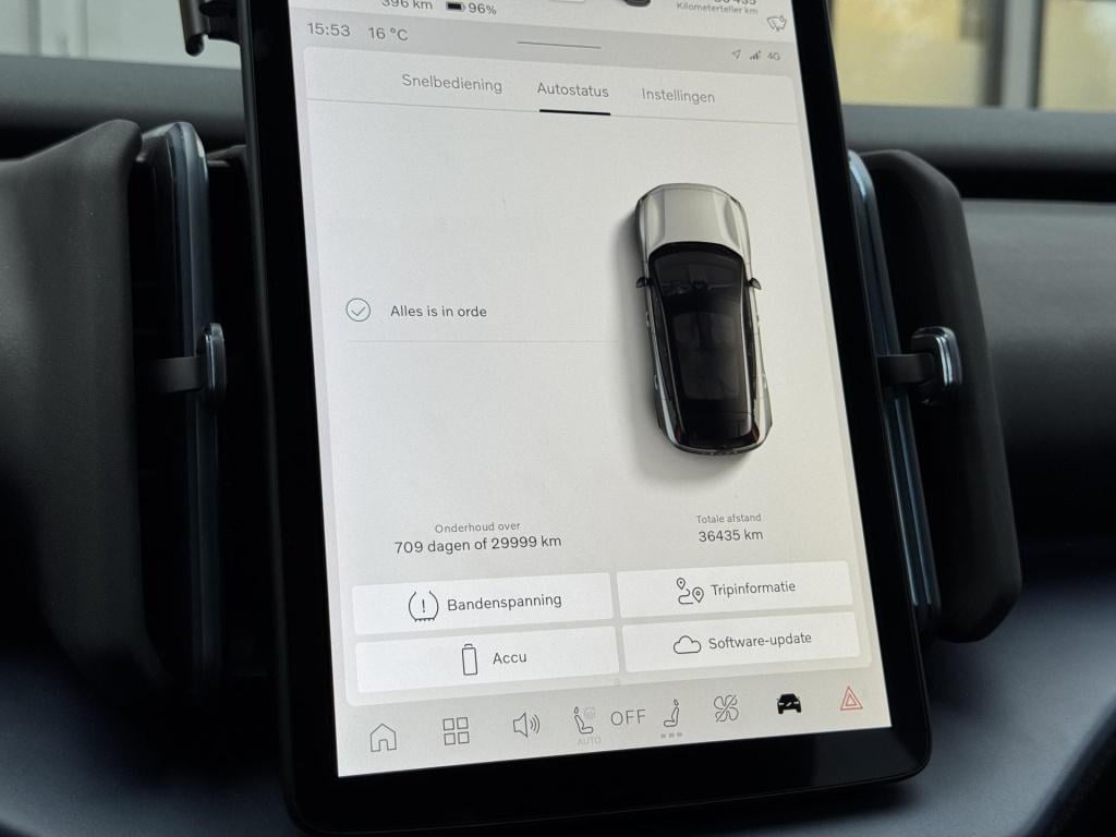 Volvo Ex30 single motor extended range plus 69 kwh soh 98%, nl-auto np. €45