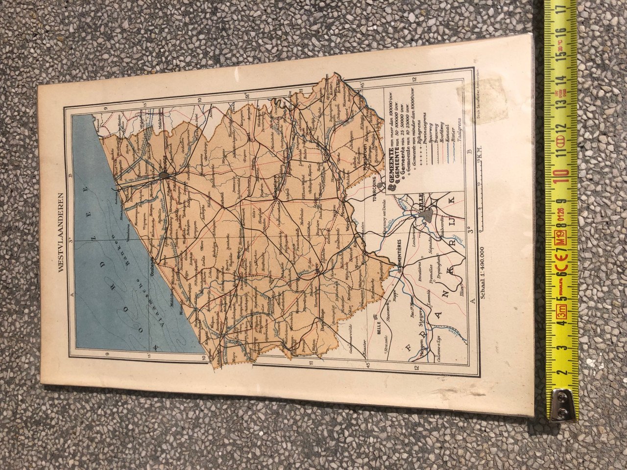 1 setje van 2 vintage kaarten van Vlaanderen.