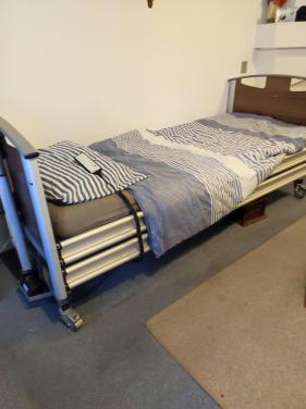 Ziekenhuisbed (hoog-laag bed)