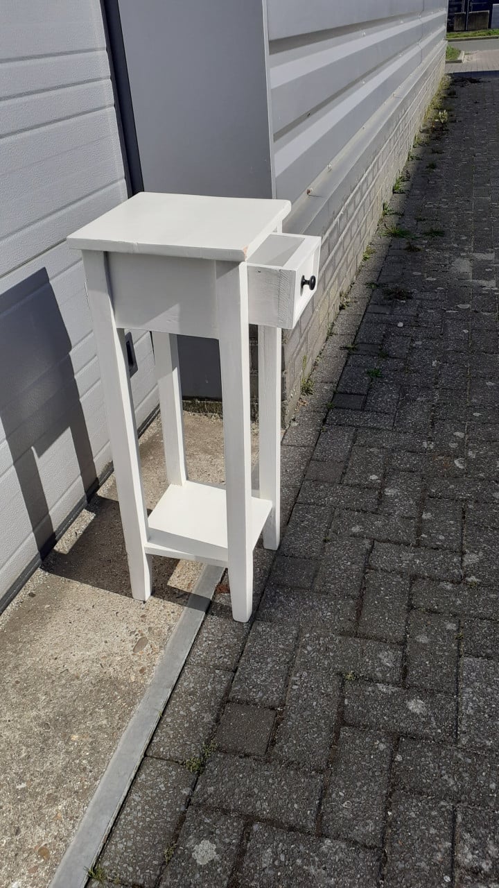 Plantentafeltje wit met lade