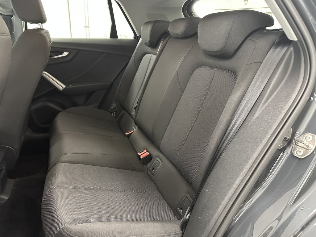 Audi Q2 35 tfsi advanced | adaptief cruise control | led koplampen | sto
