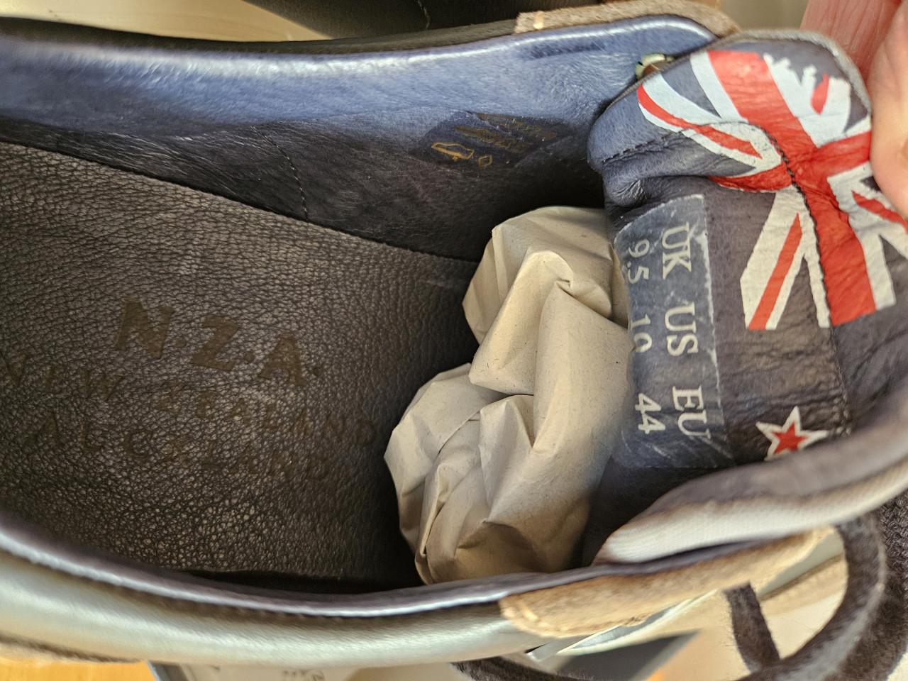 NZA New Zealand Auckland: Nieuwe sneakers