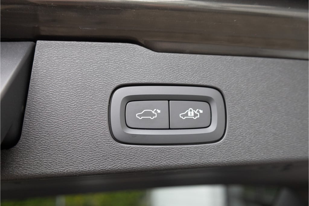 Volvo V60 2.0 t6 plug-in inscription long range ✅cam✅acc✅pilot.ass.✅trekhaa