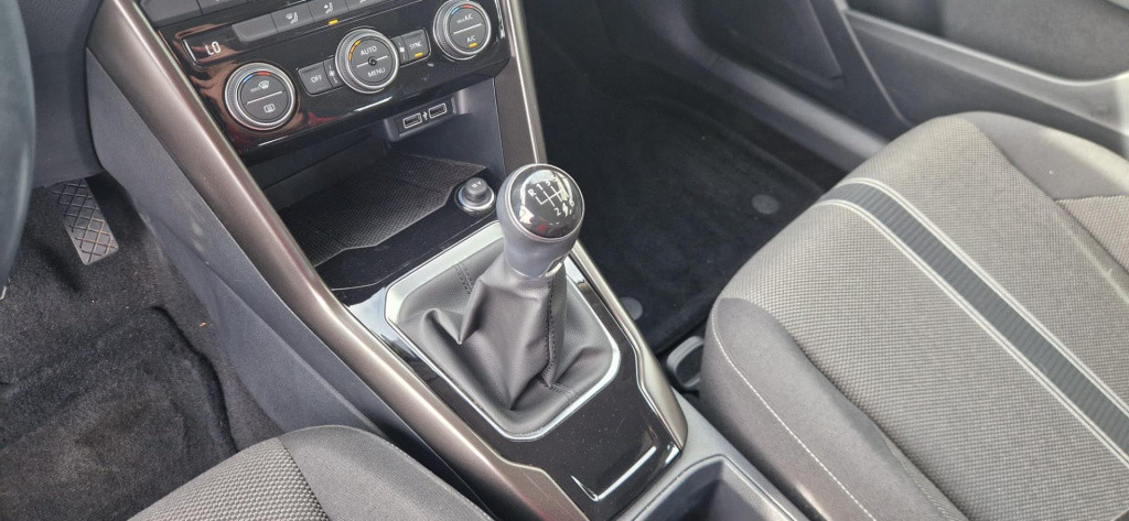 Volkswagen T-roc 1.0 tsi style | carplay | camera | elektr. achterklep | na