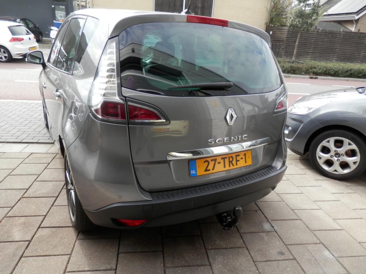 Auto Garant Biedt Aan: Renault Scenic 2.0 Bose Automaat