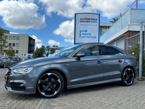 Audi A3 1.4 tfsi pro line plus 3x s-line pano trekhaak mmi plus acc + blis
