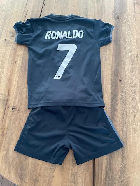 Real Madrid voetbal tenue Ronaldo