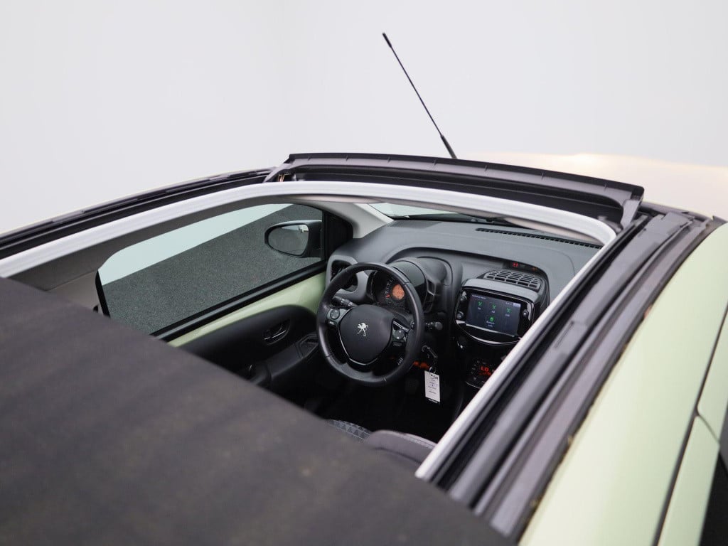 Peugeot 108 1.0 e-vti allure top! | lage km stand! | apple carplay / androi