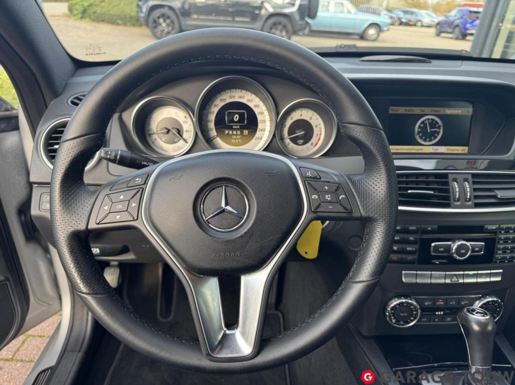 Mercedes-Benz C-Klasse coupé 180 *origineel nl, 2e eigenaar*