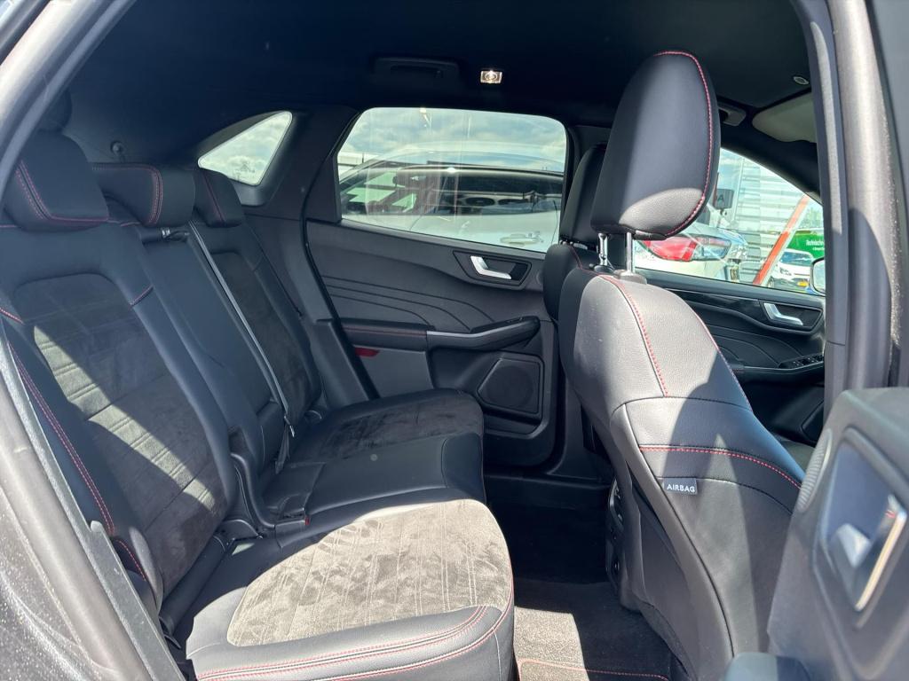 Ford Kuga phev 225pk st-line x,winterpakket , carplay , adaptive cc
