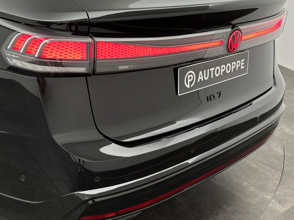Volkswagen Id.7 pro s limited edition 86 kwh accu. 210 kw / 286 pk