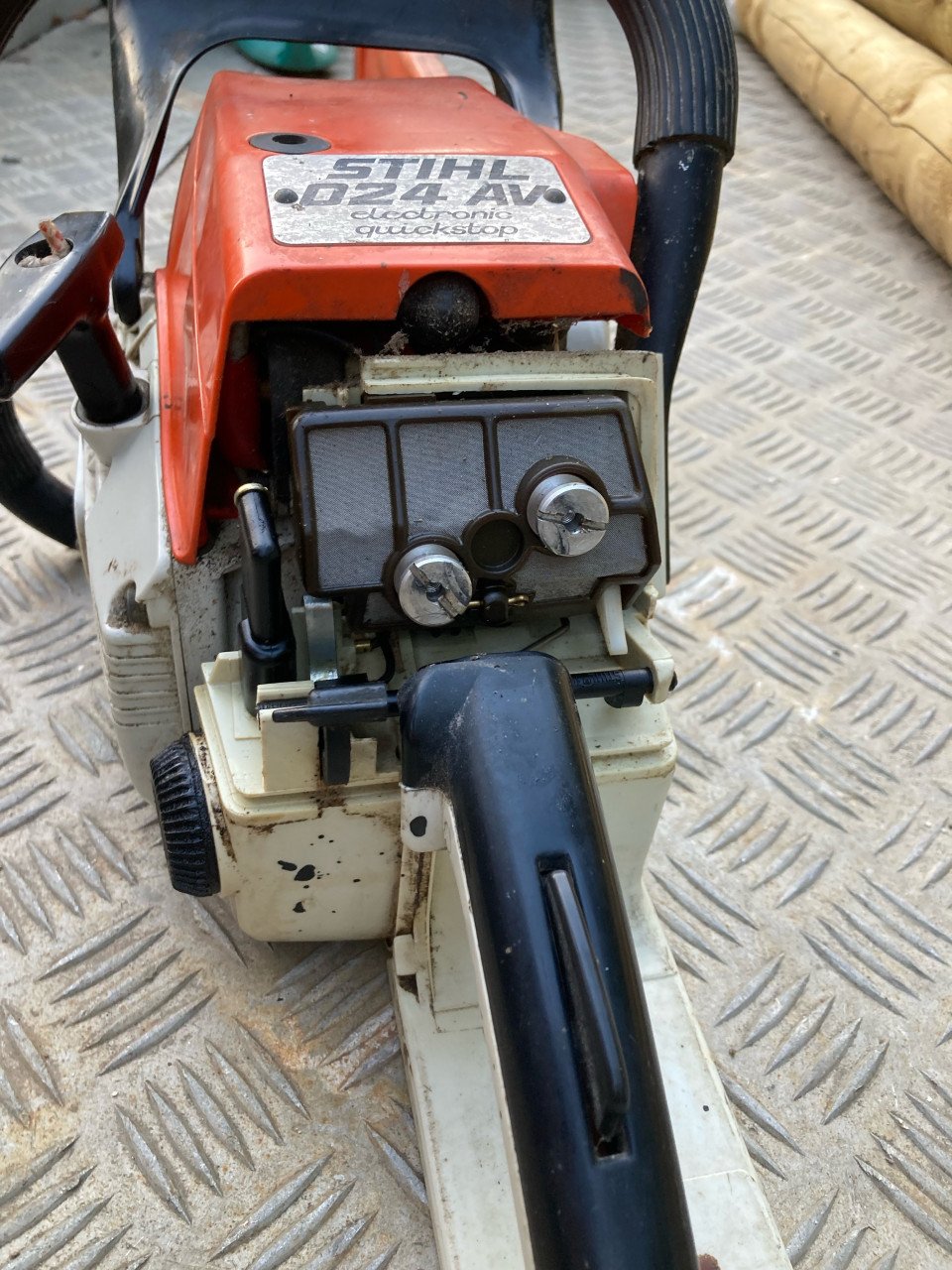 Stihl 024 AV Electronic Quickstop