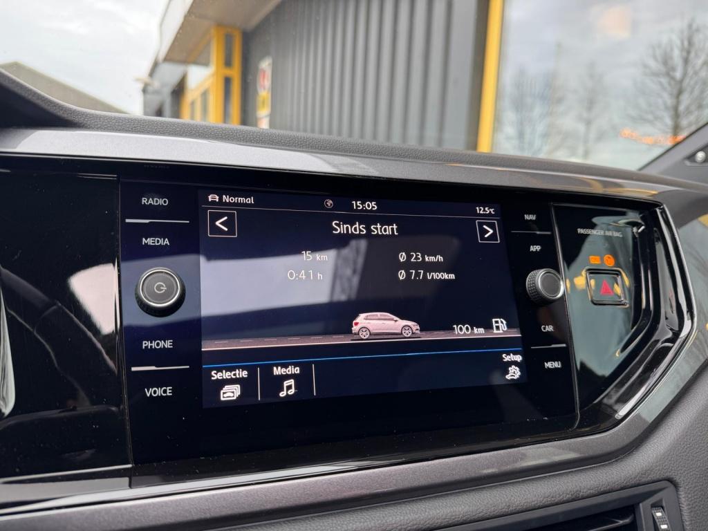 Volkswagen Polo 1.0 tsi highline - led - schuif/kantel dak - lm