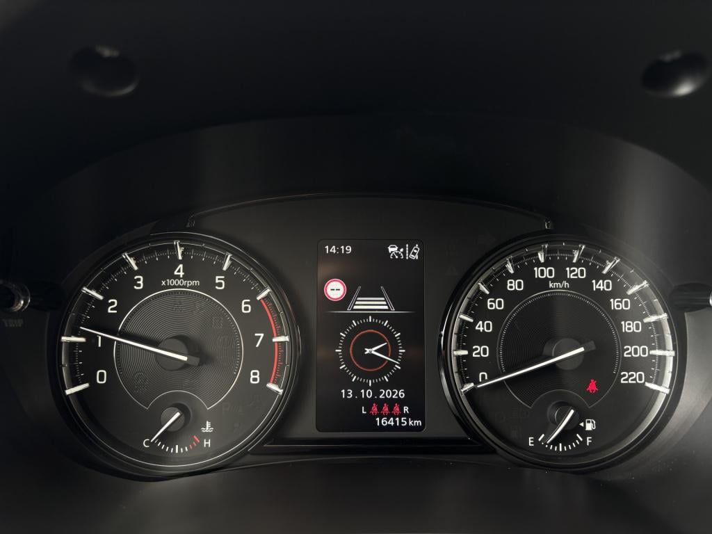 Suzuki Vitara 1.4 boosterjet style smart hybrid