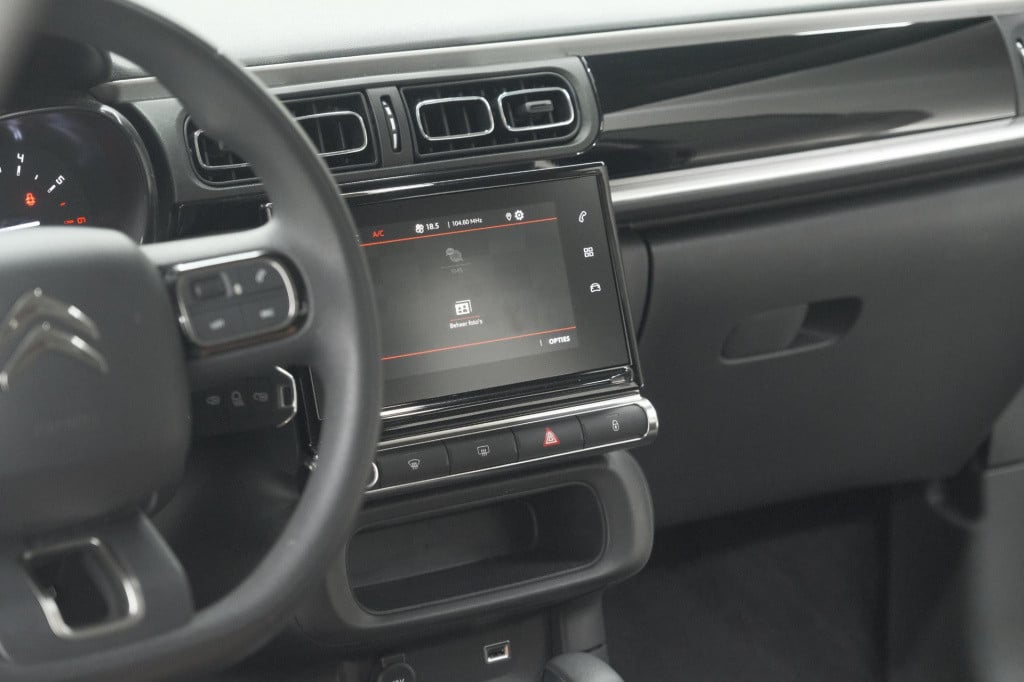 Citroen C3 puretech 110 eat6 max | apple carplay | parkeersensoren | climat