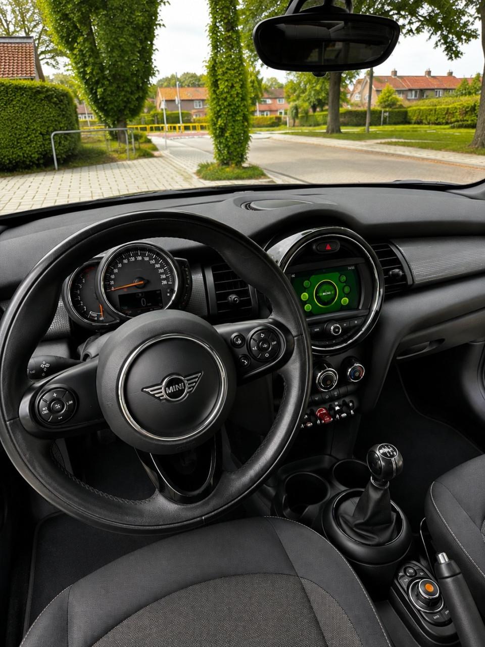 MINI Cooper 1.5 | 2020 | 105.850 km | Panoramadak | Apple CarPlay