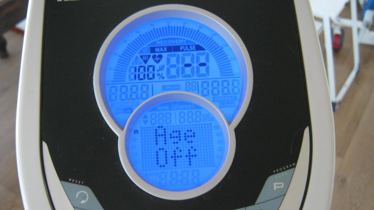 TE KOOP KETTLER GOLF P HOME TRAINER MET MAGNETICHE WIEL VOOR 100 EURO