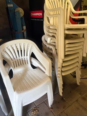 Gratis oude tuinstoelen