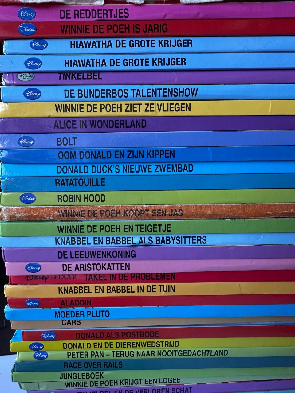 Grote collectie disney club boeken