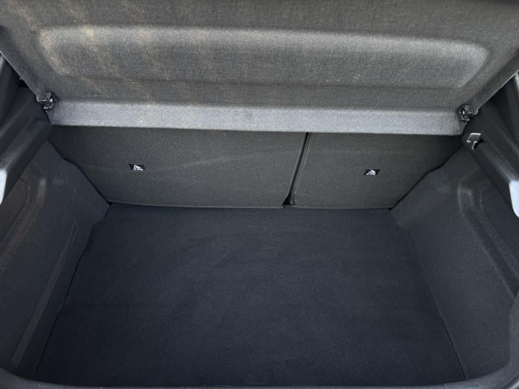 Peugeot 208 allure 1.2-100pk puretech