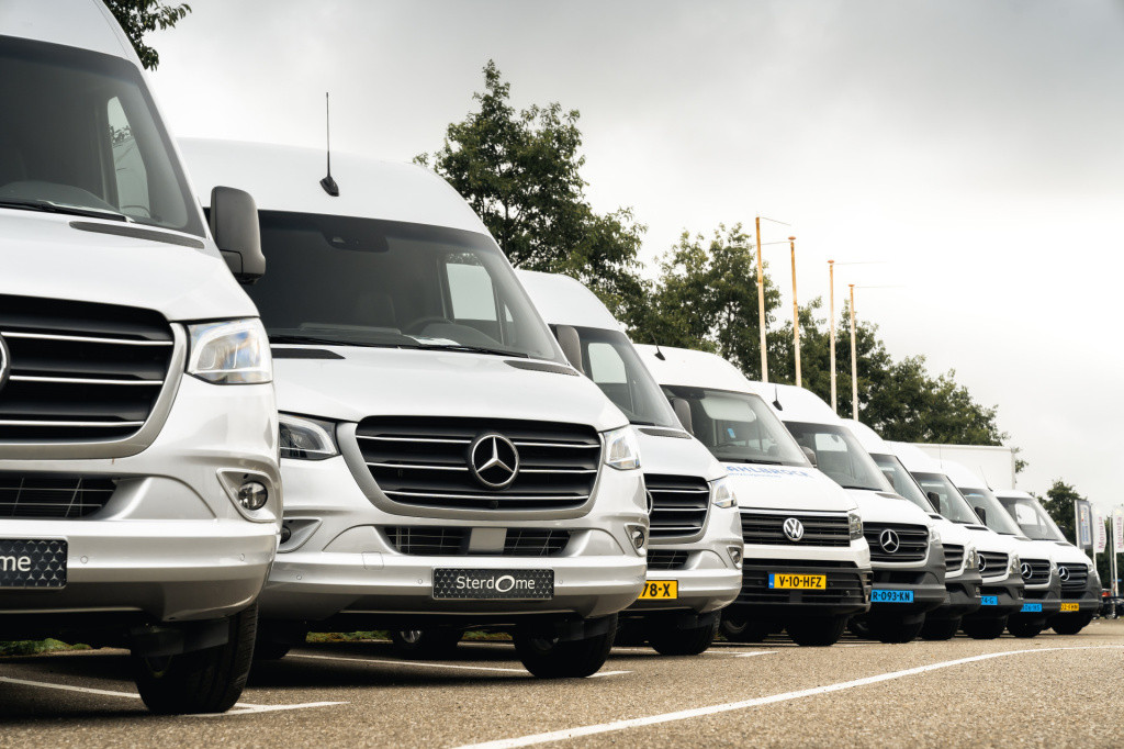 Mercedes-Benz Vito 114 cdi lang l trekhaak l becker map pilot l camera l le