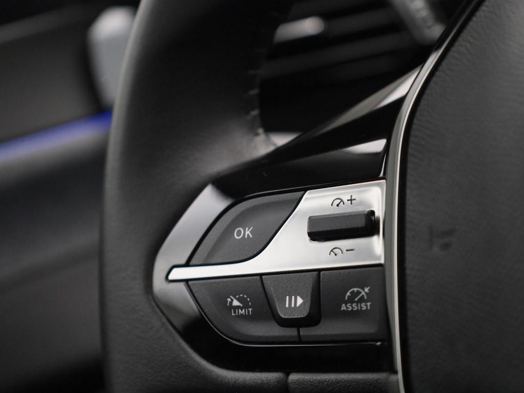Peugeot 308 1.6 plug-in hybrid 180 allure | navigatie | apple carplay / and