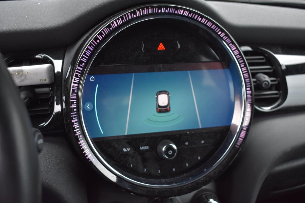 Mini Cooper mini 1.5 apple carplay | stuur / stoelverwarming | dealer onder