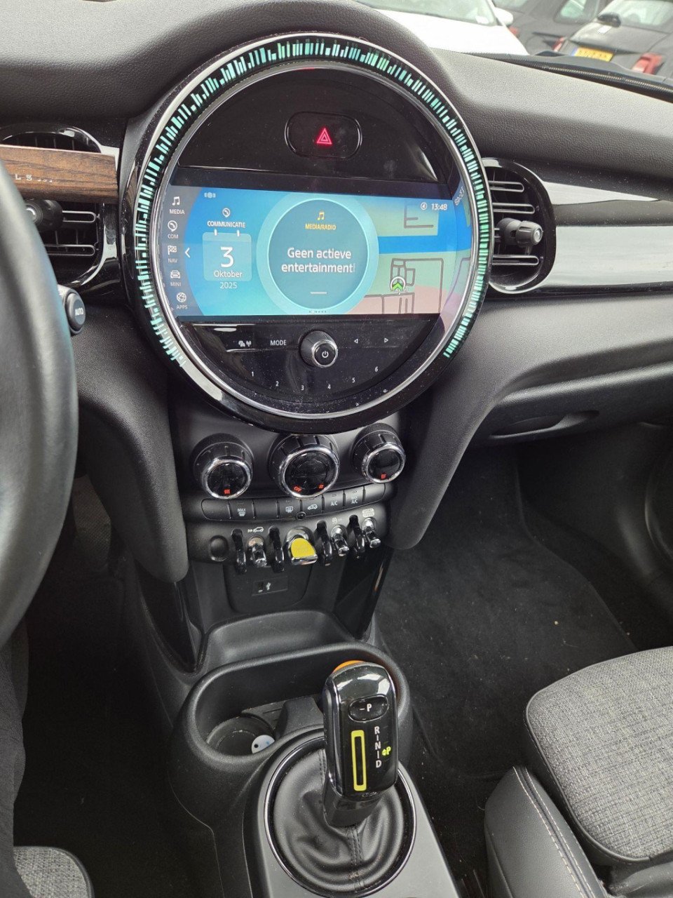 Mini Electric mini business edition 33 kwh | apple carplay & android auto |