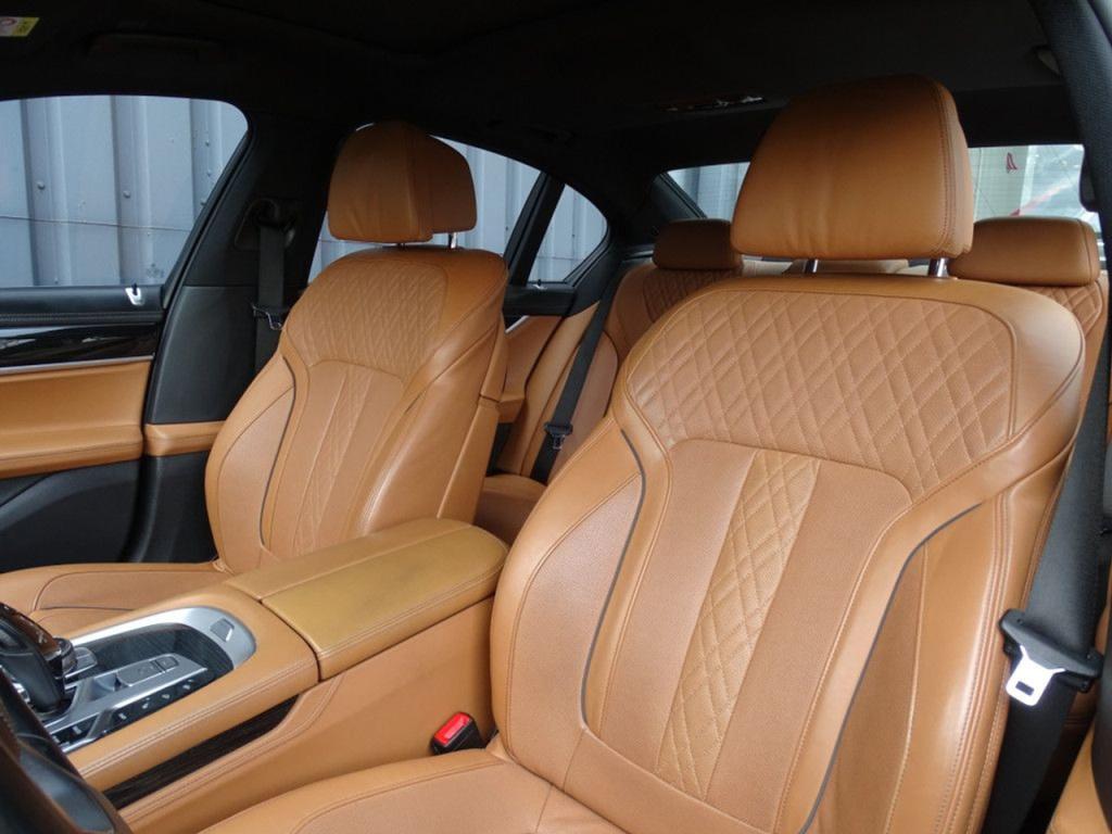 BMW 7 Serie 740e iperformance high executive m-sportpakket | driving assist